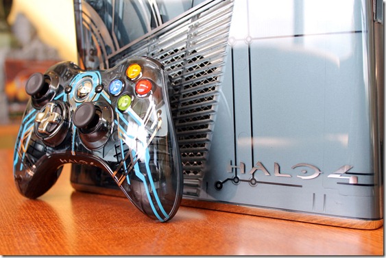 Xbox 360 ワイヤレス コントローラー SE  Halo 4 Amazon.com: Xbox 360 Halo 4 Limited Edition Wireless Controller