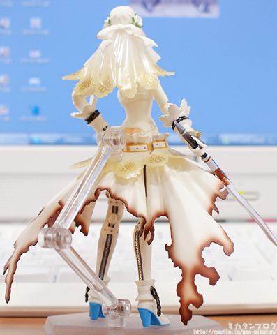 Good Smile Souyokusha Fate/Extra CCC  Sabre mariée en PVC Figure Statue 