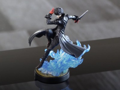 joker and hero amiibo