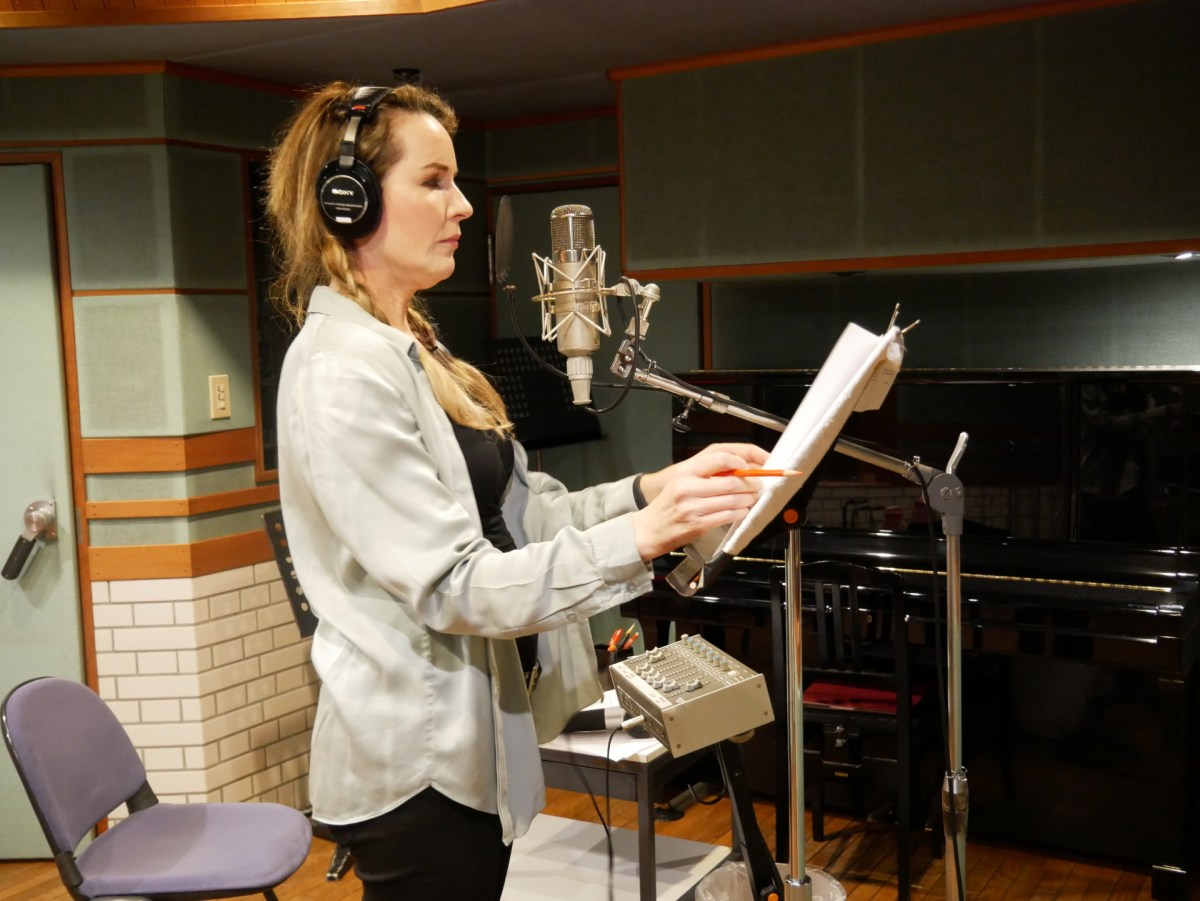 Donna in studio 1 final fantasy crystal chronicles remastered edition soundtrack