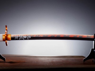 Demon Slayer Kyojuro Rengoku Replica Nichirin Blade