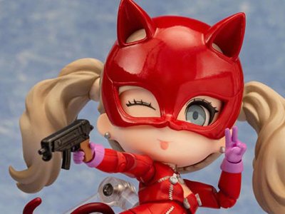 persona 5 panther figure 3