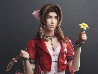 Aerith Play Arts Kai