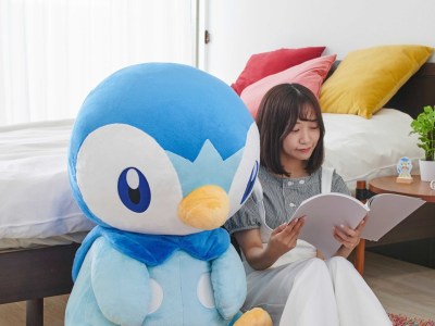 huge Piplup plush