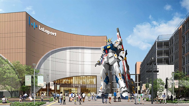 Life-sized Nu Gundam statue in Fukuoka