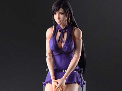 Tifa Play Arts Kai Final Fantasy VII Remake