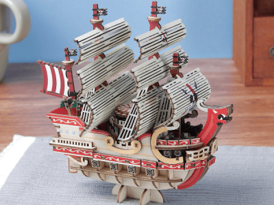 One Piece Shanks Ship Red Force wooden ki-gu-mi puzzle