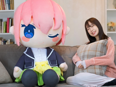 Quintessential Quintuplets giant plushies