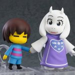 Undertale's Human Nendoroid - Holding hands with Toriel