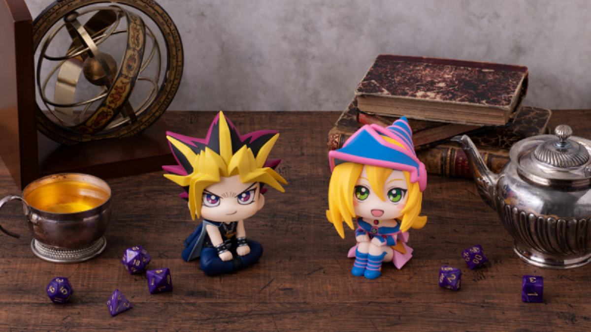 Yu-Gi-Oh Yugi and Dark Magician Girl Look Up Figures Appear in October