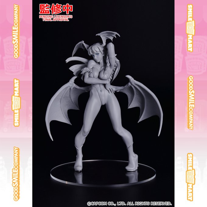 Street Fighter Chun-Li and Darkstalkers Morrigan and Lilith Figures Shown