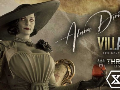 Lady Dimitrescu Statue