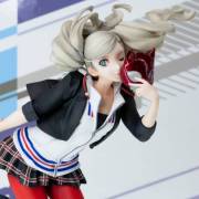 Amakuni Showed Persona 5 Ann, Futaba, and Makoto Figures