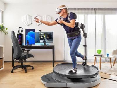 Omni One VR System Treadmill