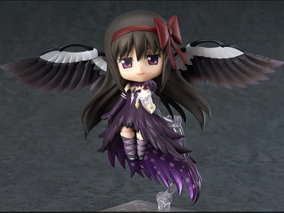 Devil Homura Nendoroid holds a defeated Kyubey