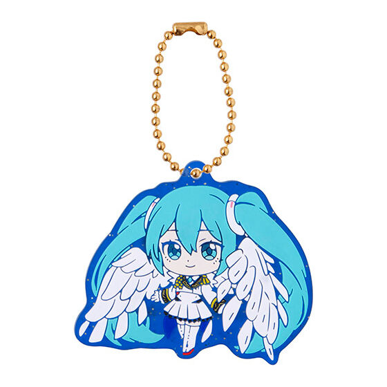 Hatsune Miku Gundam Keychains Head to US Gashapon Machines
