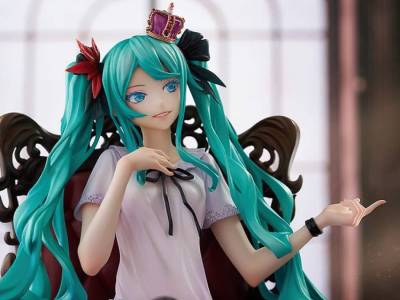 New Hatsune Miku World is Mine Figure Wears a Crown