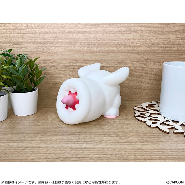 Monster Hunter Khezu lamp - turned off in bright room