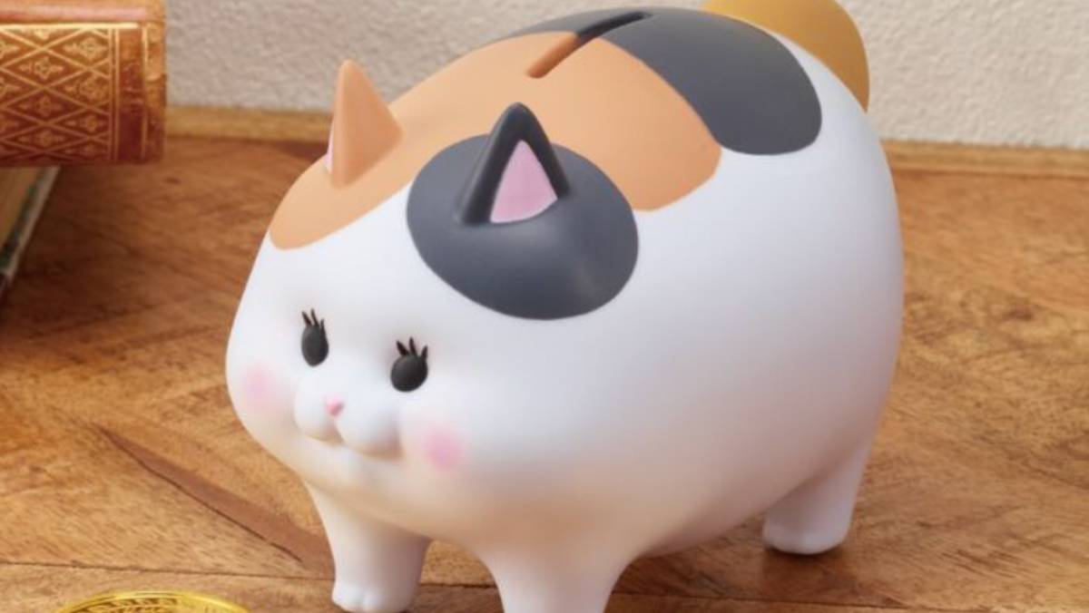 FFXIV Fat Cat Piggy Bank Ready to Store Coins