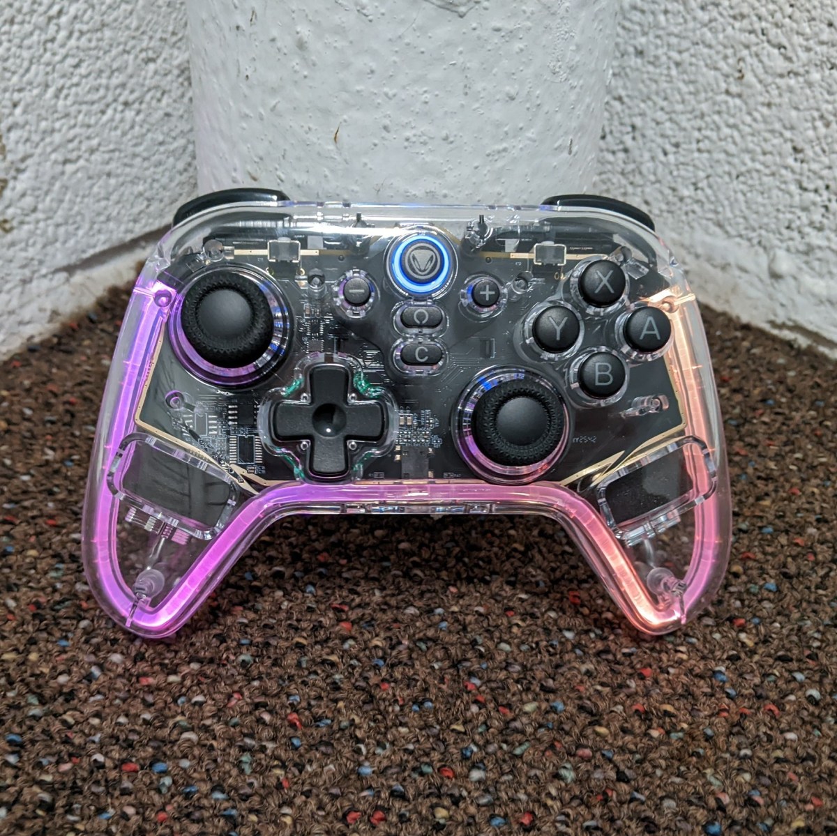 Snakebyte Switch 2 Gamepad Pro and Joy-Con Ergo Grip Work Well