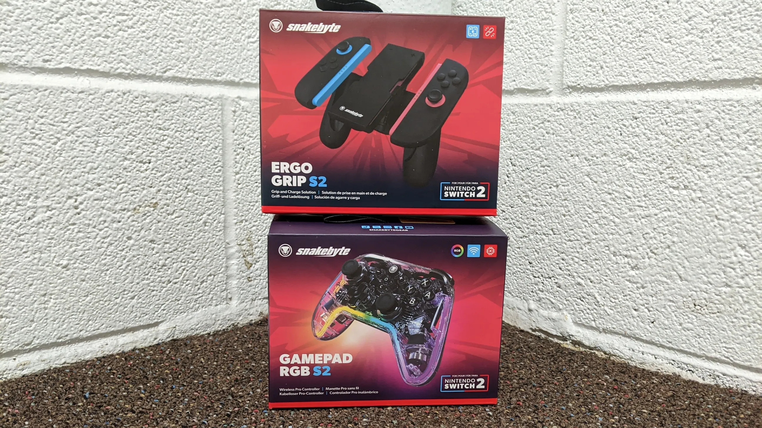 Snakebyte Switch 2 Gamepad Pro and Joy-Con Ergo Grip Work Well