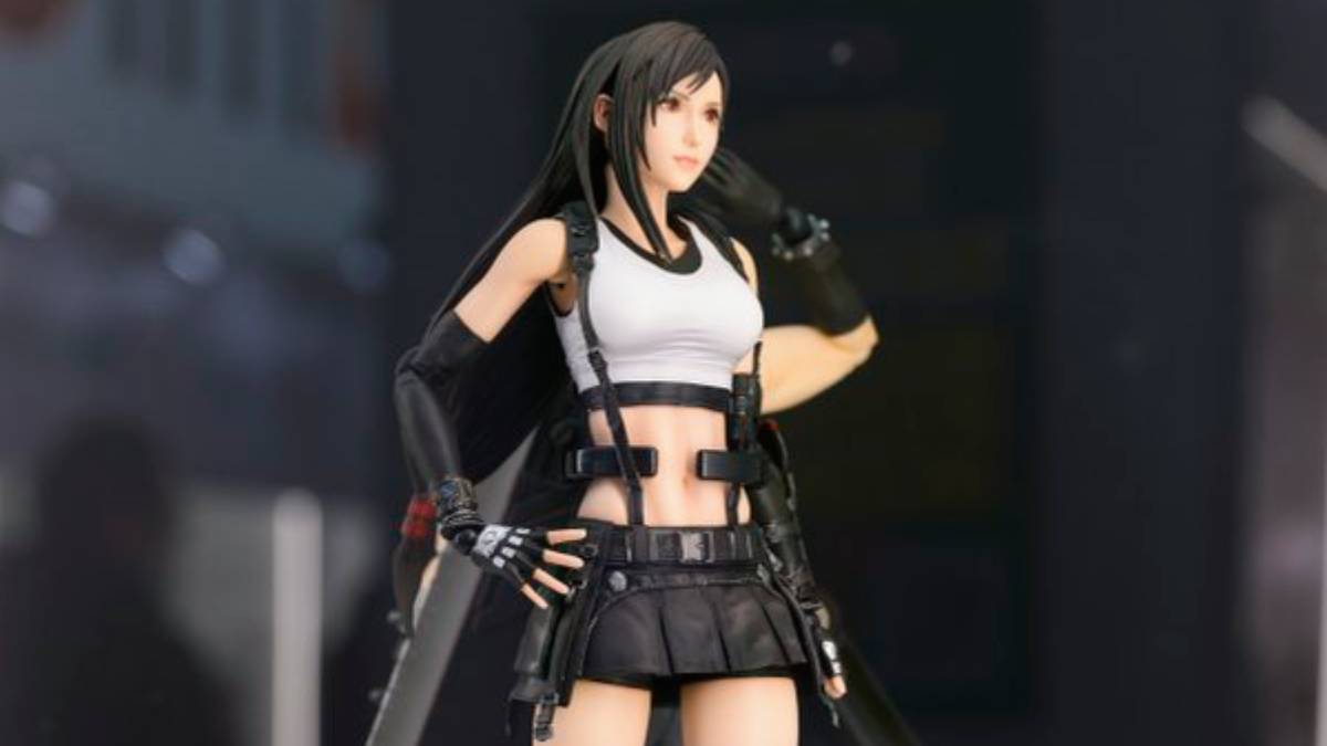 See FFVII Rebirth Play Arts Shin Tifa and Adorable Arts Figures