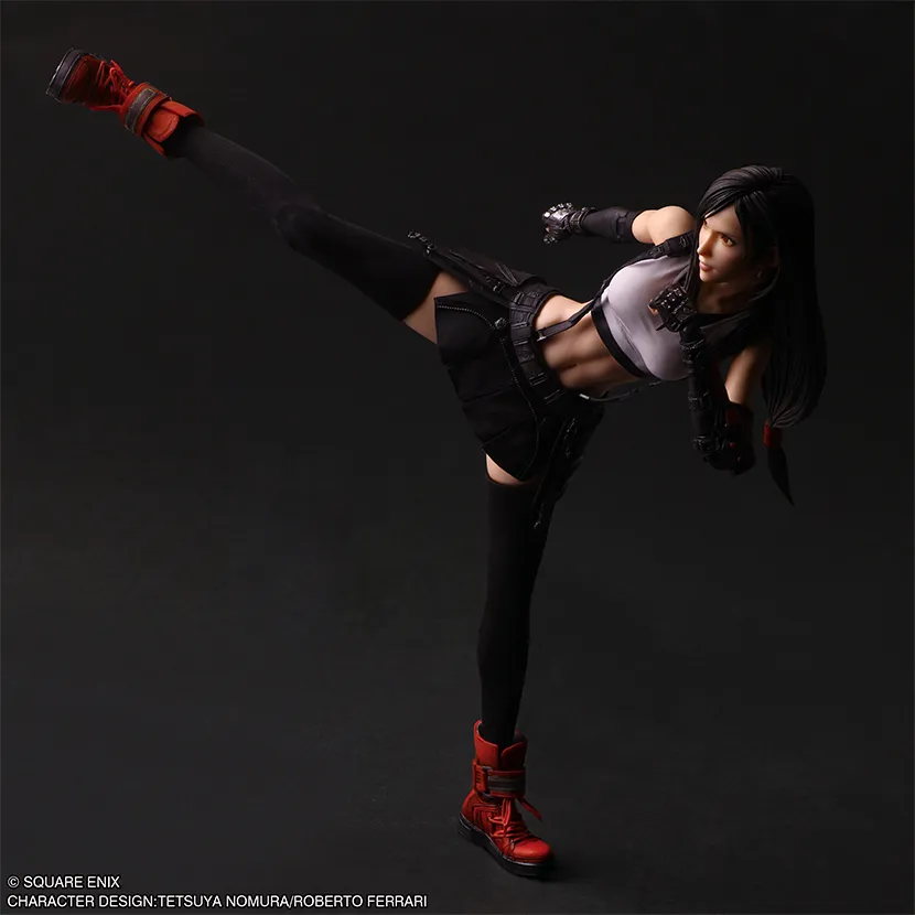 Final Fantasy VII FFVII Rebirth Tifa Lockhart Play Arts Shin figure - full 4 - kick attack