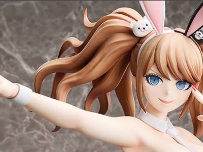 Danganronpa Junko Enoshima Bunny Girl Figure Is Over 2 Feet Tall