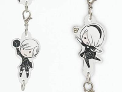 New NieR: Automata 2B and 9S Charms Connect to Each Other