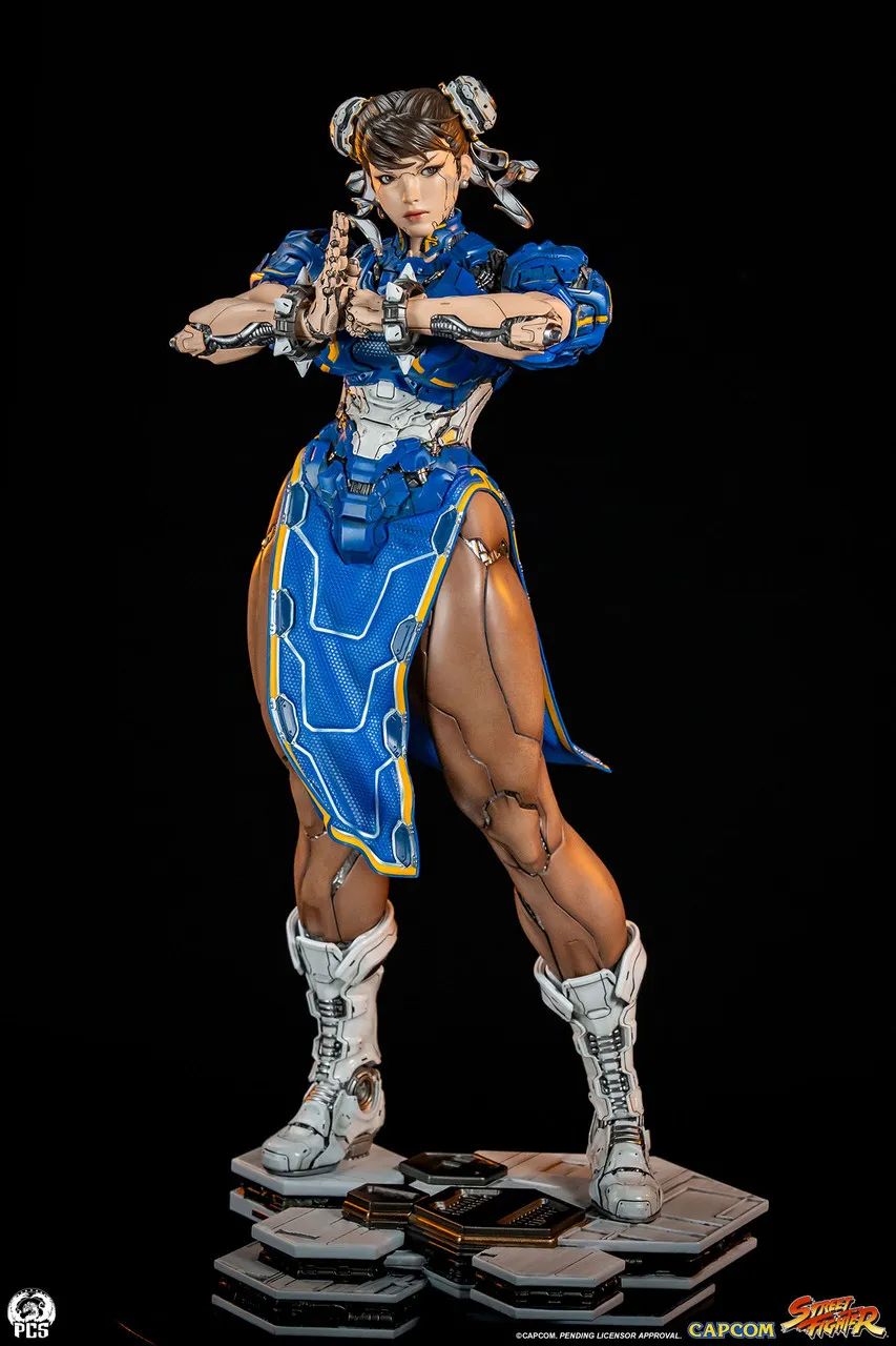 PCS will release new Street Fighter Chun-Li figures of her as an Android in her standard and Battle Outfit 1 costumes.