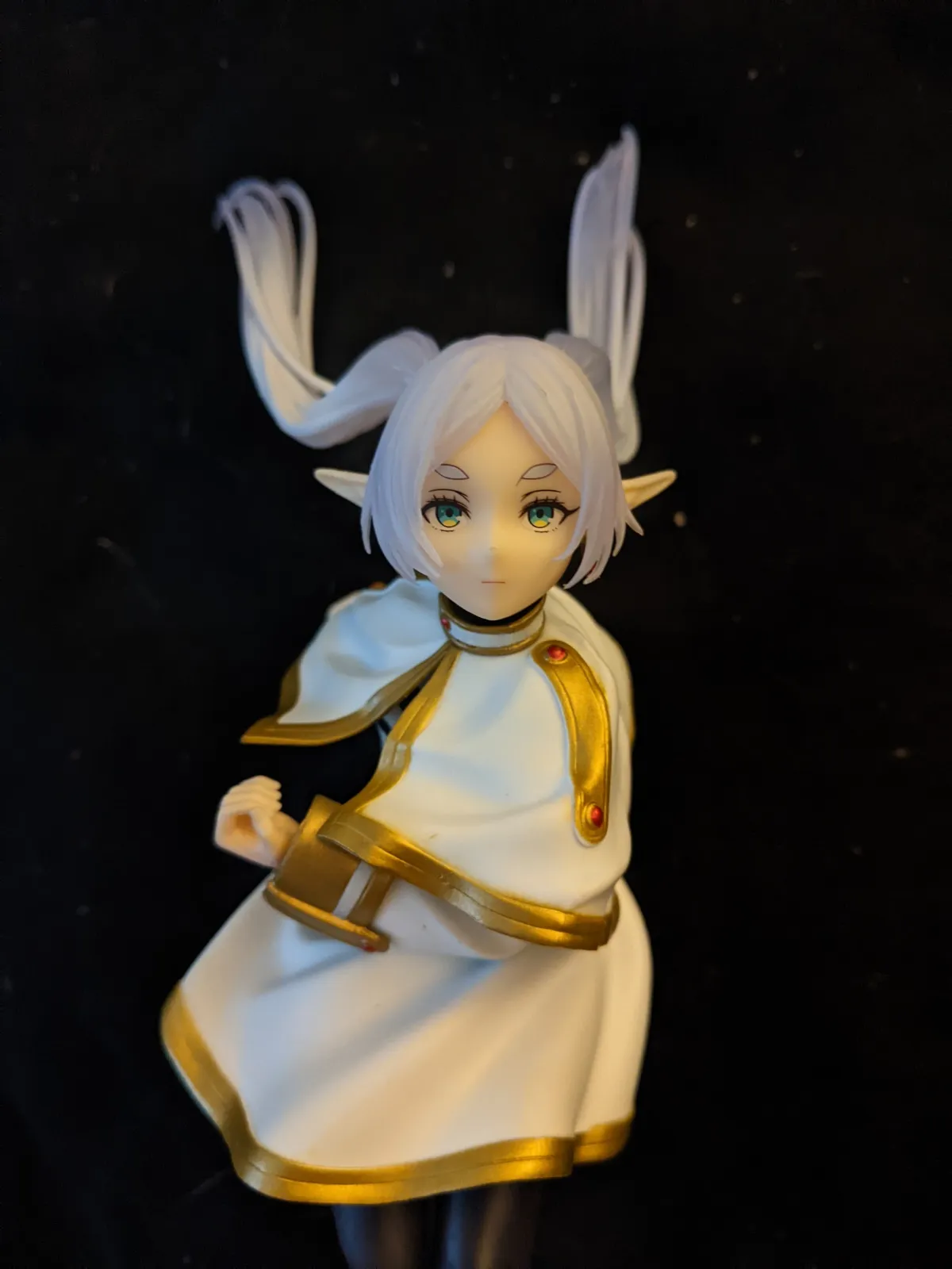 The Banpresto Frieren Maximatic figure is the sort that looks a little more impressive because of the risks taken with the pose.