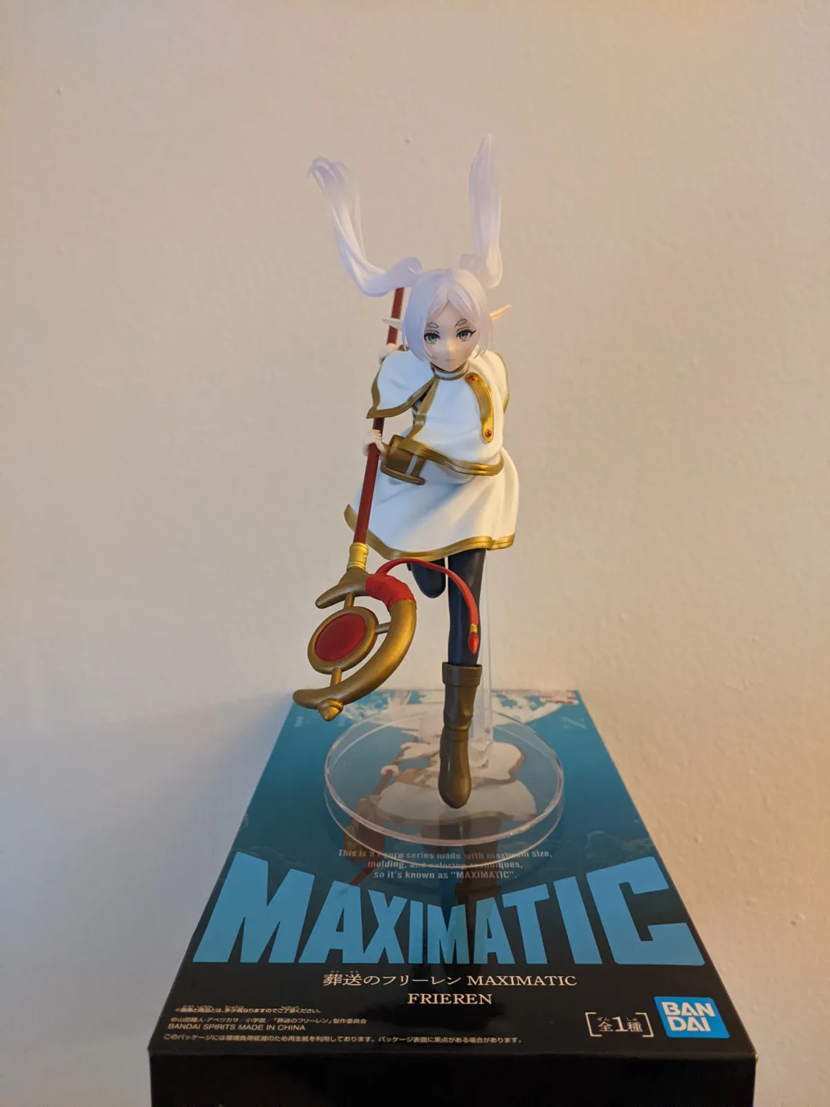 The Banpresto Frieren Maximatic figure is the sort that looks a little more impressive because of the risks taken with the pose.