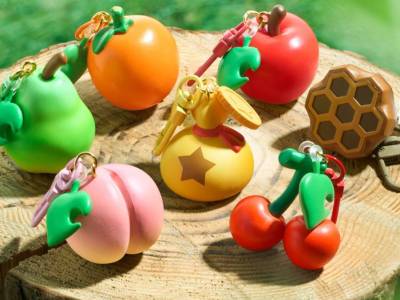 Animal Crossing Keychains Feature Fruits