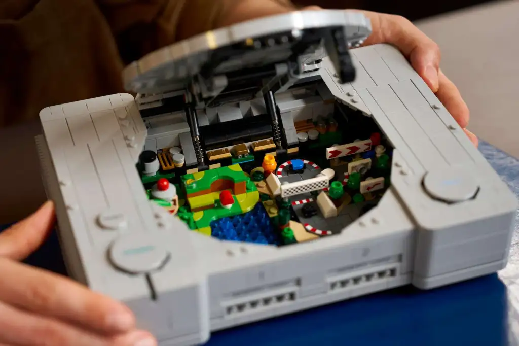 The next Lego console replica lets us build an original PlayStation with dioramas of the PS1 games Ape Escape and Gran Turismo.