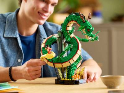 Lego Dragon Ball Set Pairs Goku With Shenron
