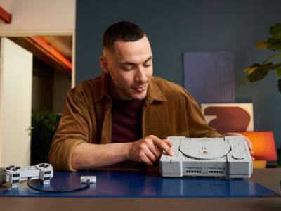 Lego PlayStation Console Replica Costs $180
